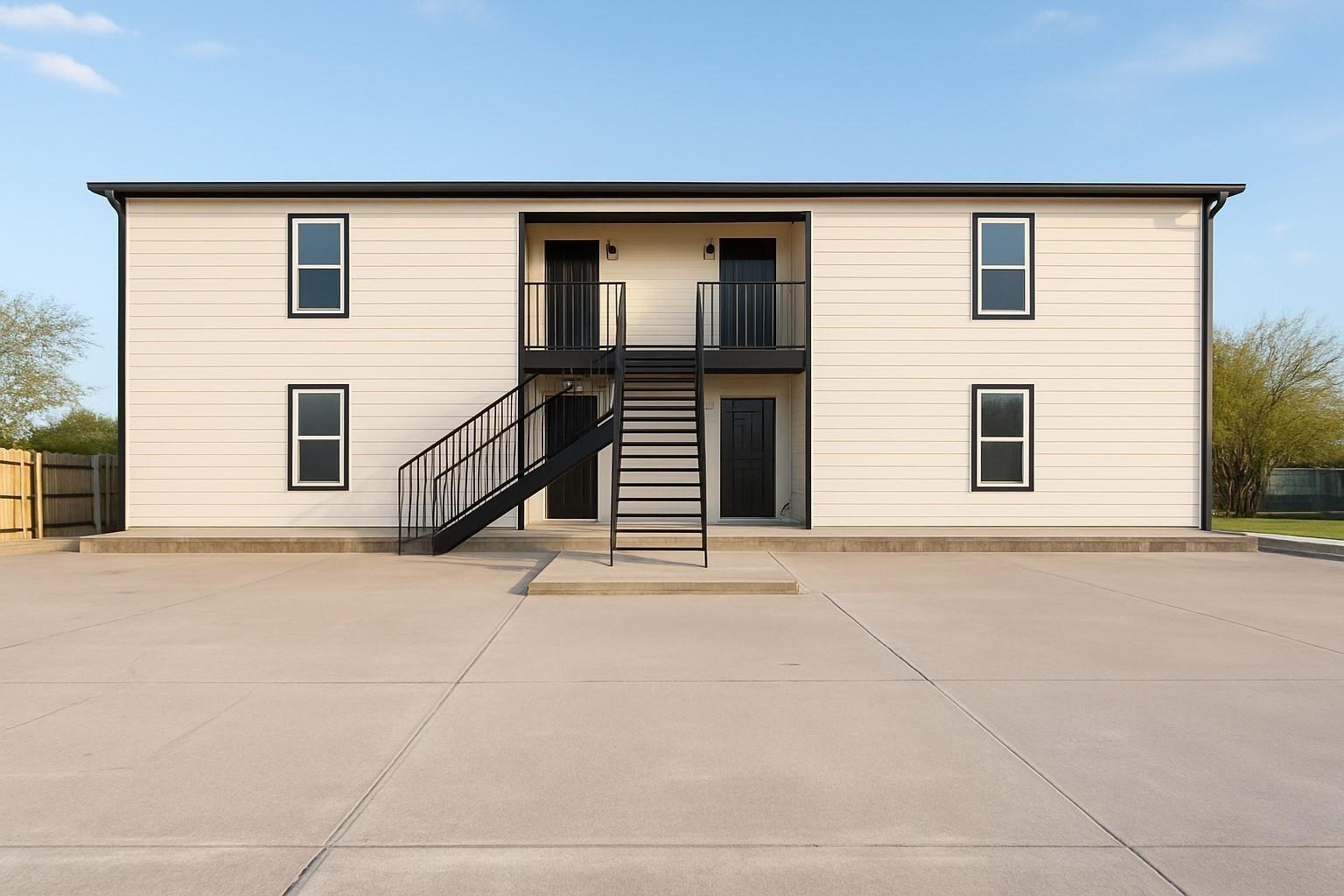 Lakeside Point 2-bedroom apartment 02